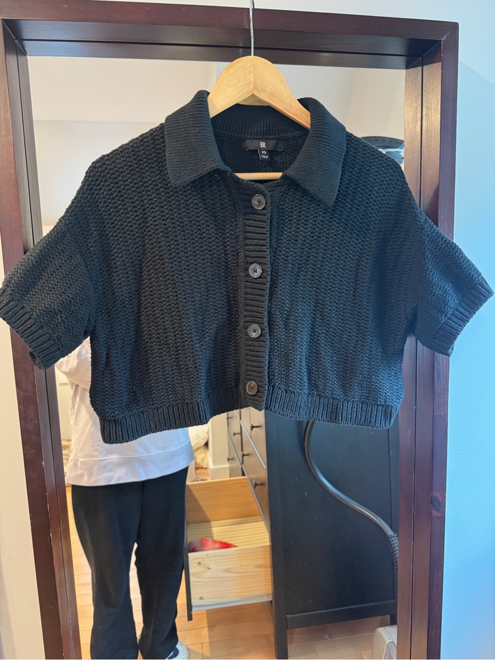 Banana Republic Black Cropped Short-Sleeve Button-Up Cardigan